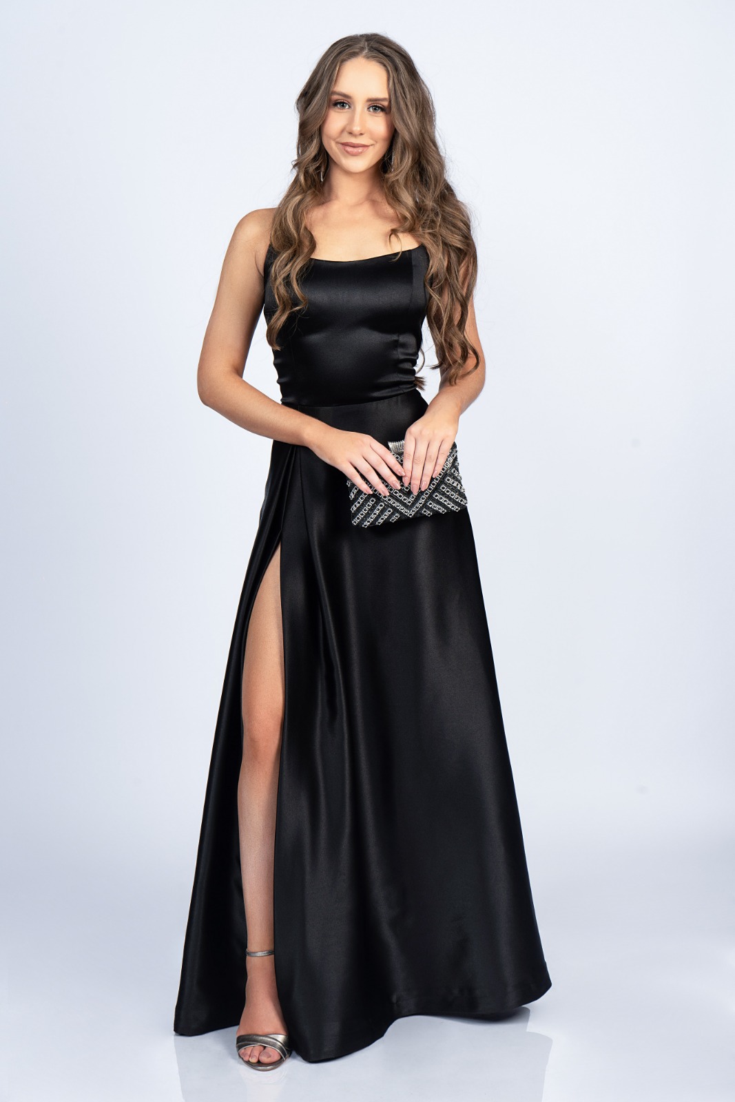 Vestido preto alfaiataria para aluguel na Nanda Dress Suits